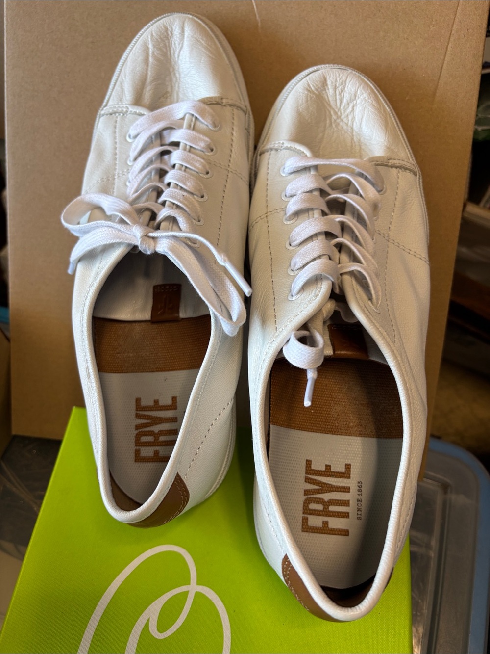 Frye White Leather Low-Top Lace-Up Sneakers with Tan Heel Tab/ Womenβs